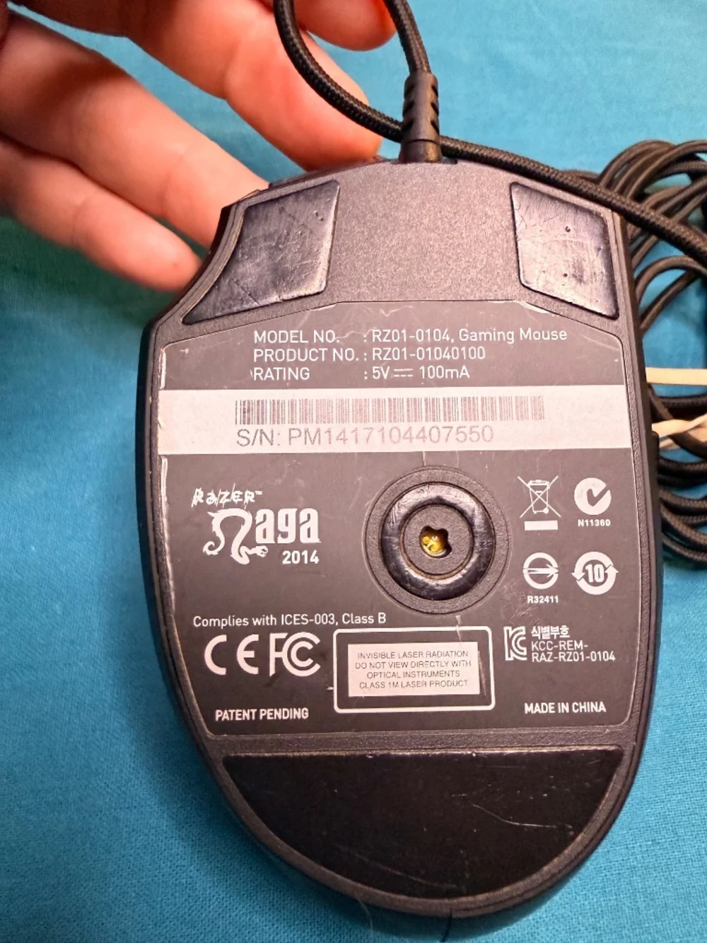Razer Naga 2014 Wired Gaming Mouse RZ01-0104 Scroll Wheel Issue Read Description